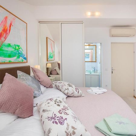 Sweet Village Hotel By The Sea Slano Extérieur photo