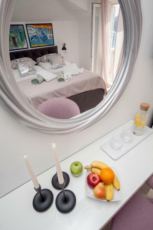 Sweet Village Hotel By The Sea Slano Extérieur photo